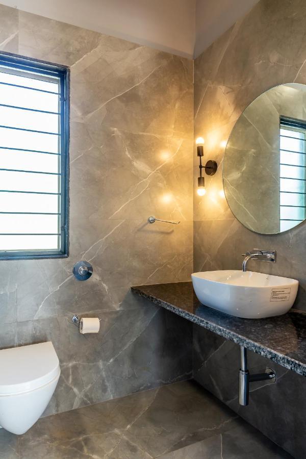 Saffronstays Apricus Farm, Карджат Экстерьер фото